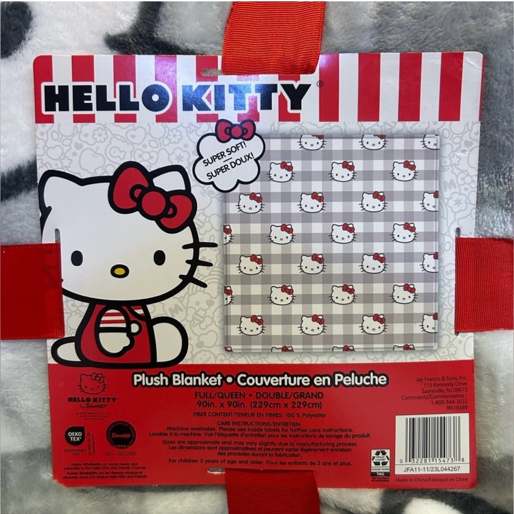 Hello Kitty Fill/Queen Gingham Grey with HK Red Bow Blanket - Picture 1 of 3
